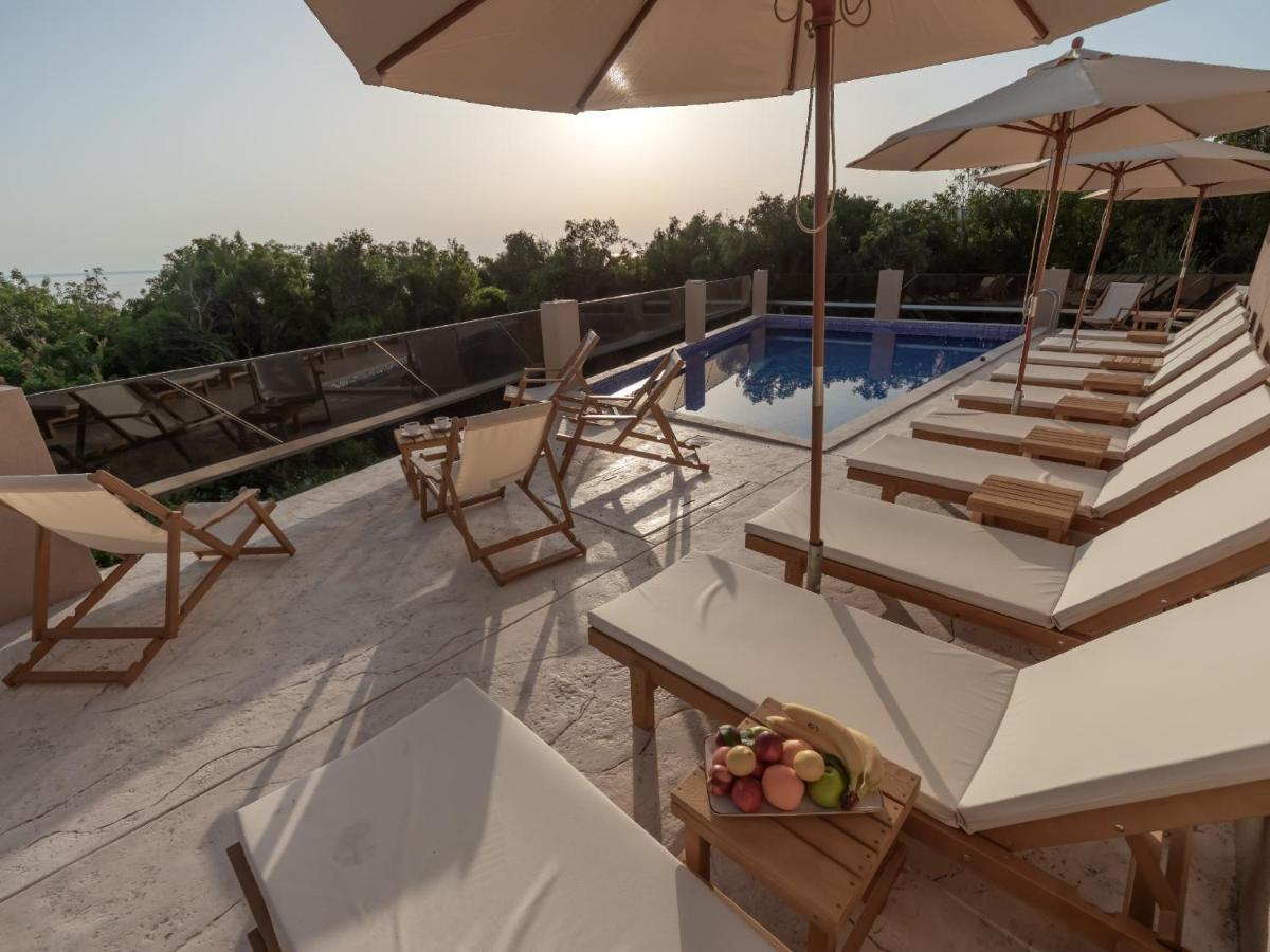 דוברה וודה Hotel Diman מראה חיצוני תמונה