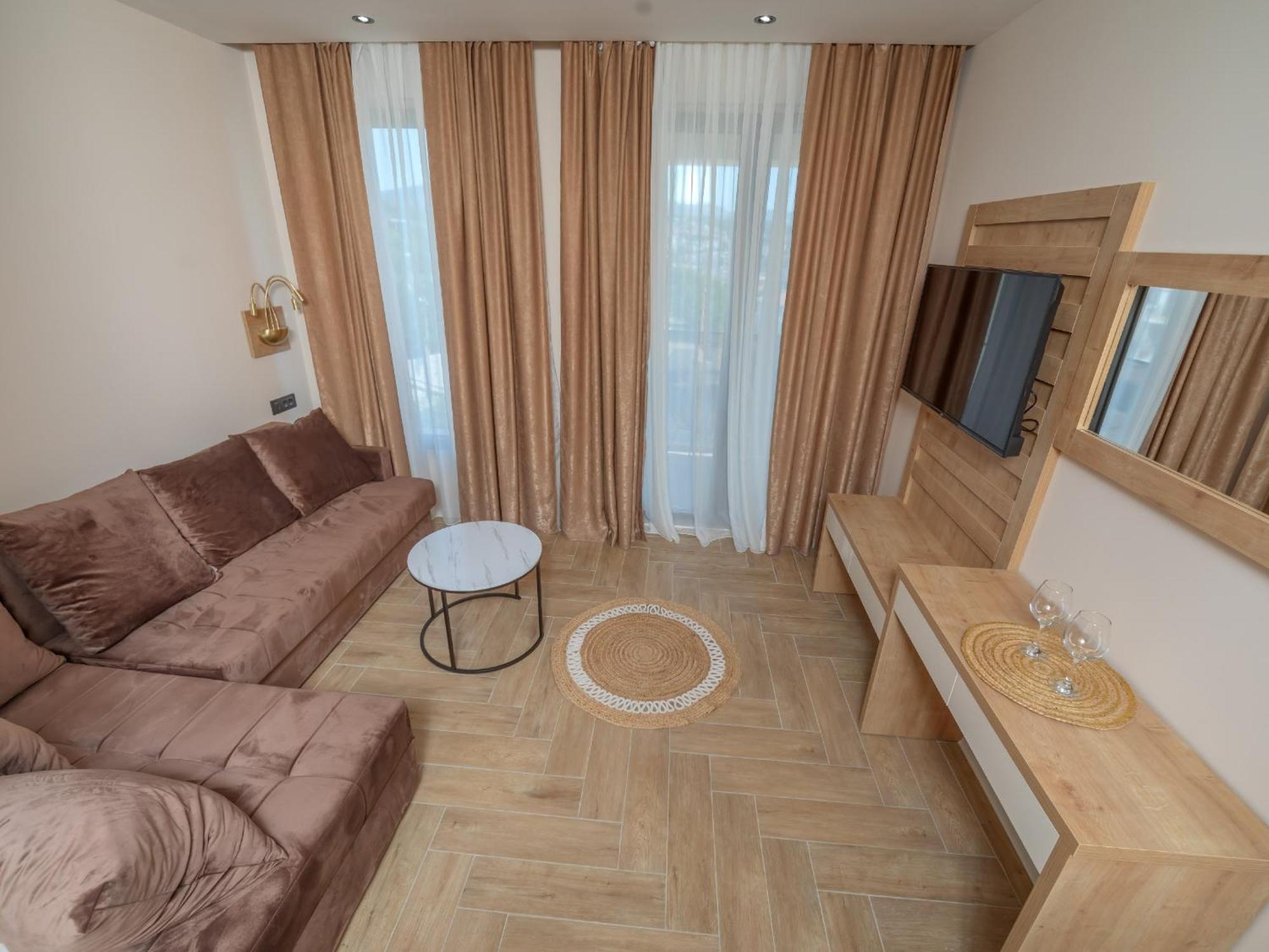 דוברה וודה Hotel Diman חדר תמונה
